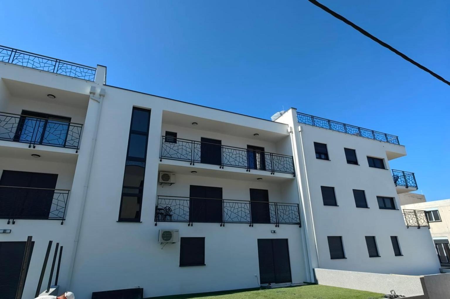 Emanuel Apartamento *
